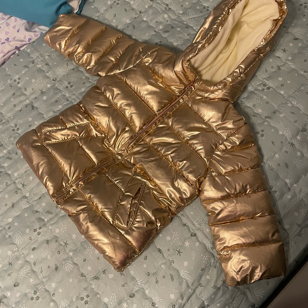 Gymboree Rose Gold puffer coat - Picture 2 of 8